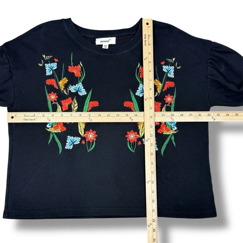Jack &‎ Rae Embroidered Floral Cropped Sweatshirt Black XS